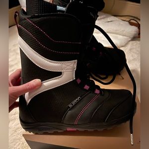 Burton Women’s Coco Snowboard Boots